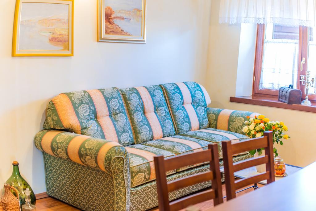 Aparthotel Katalyma 828 Канфанар Екстериор снимка