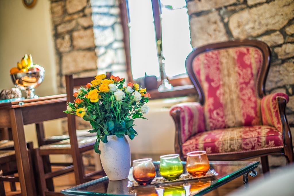 Aparthotel Katalyma 828 Канфанар Екстериор снимка