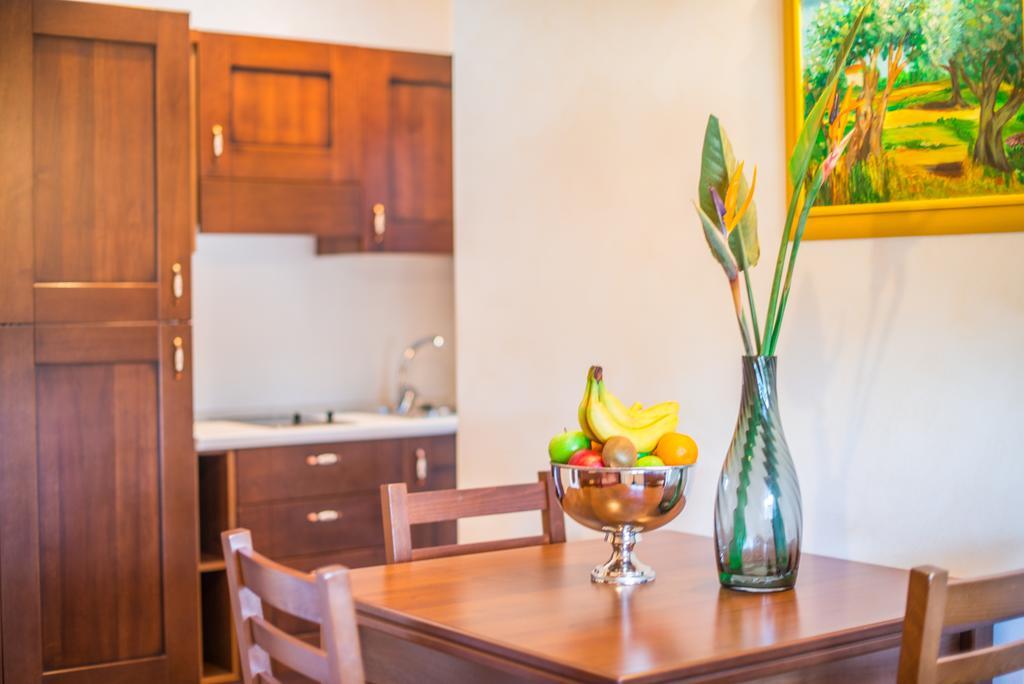 Aparthotel Katalyma 828 Канфанар Екстериор снимка