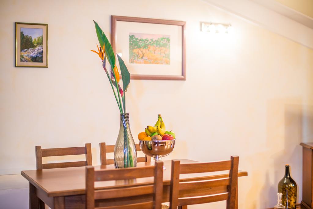 Aparthotel Katalyma 828 Канфанар Екстериор снимка
