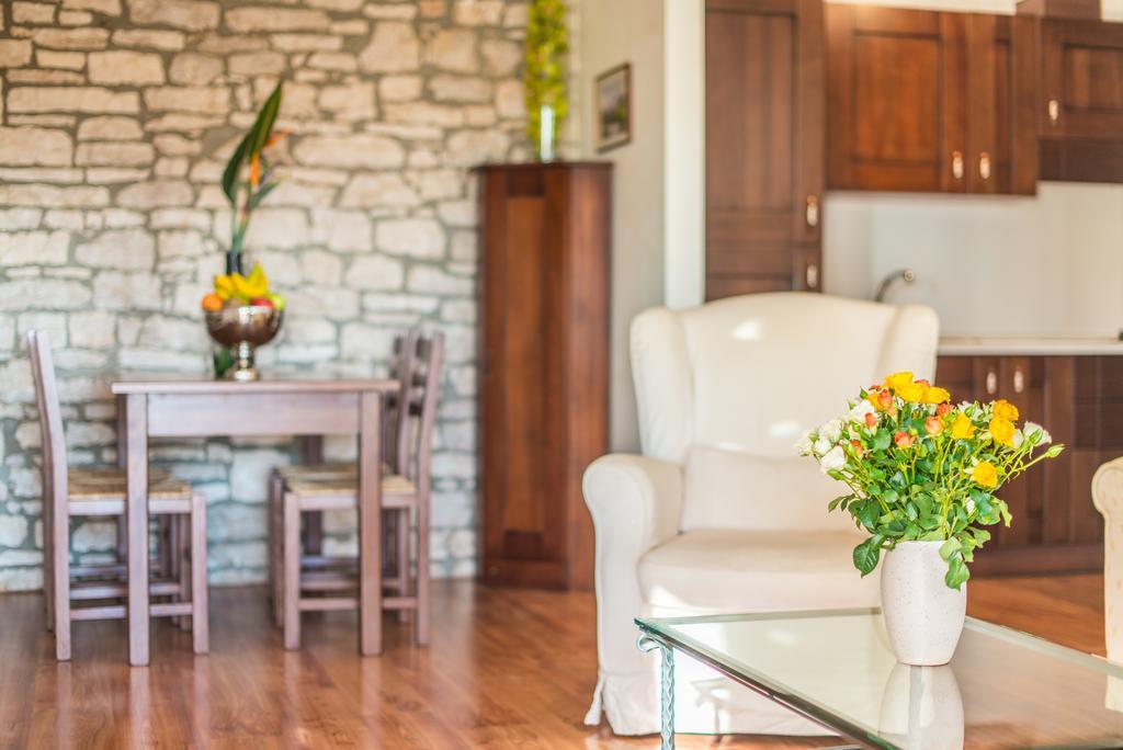 Aparthotel Katalyma 828 Канфанар Екстериор снимка