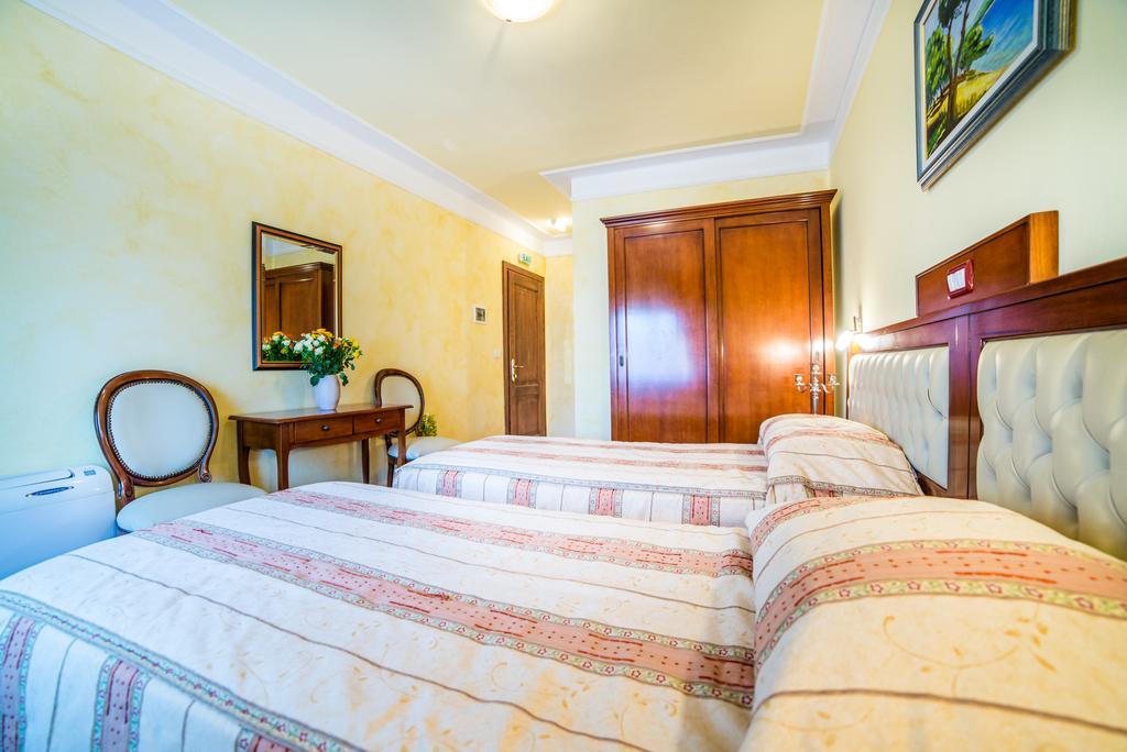 Aparthotel Katalyma 828 Канфанар Екстериор снимка
